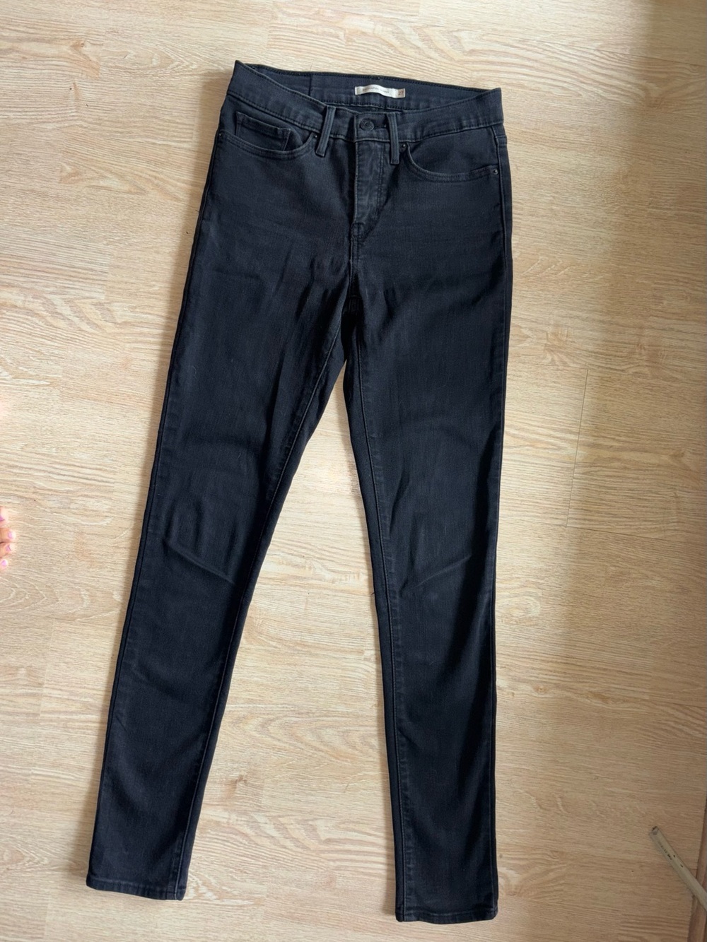 Jeans - Picture 3 of 4